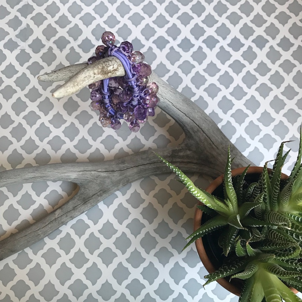 Purple bead elastic bracelet